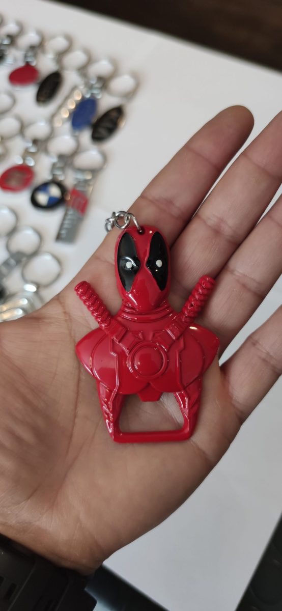 Portachiavi Ciondolo Logo Marvel Legend Dc Comics Deadpool