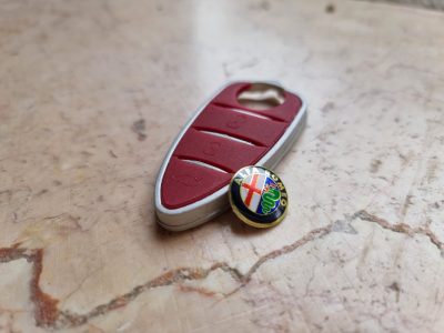 Ricambio Tasti Gommino + Logo Qualità Premium per Alfa Romeo Mito Giulietta,GT