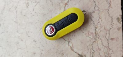 Guscio Chiave Fiat 500 500L Panda Punto Bravo Stilo Giallo+ Logo