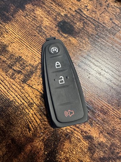 Gommino Tasti Chiave Telecomando Ford Explorer Edge Escape Flex Taurus 4 tasti