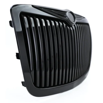 Nuova INSERZIONEGriglia Sport nera lucida look RR, per Chrysler 300C 04-11