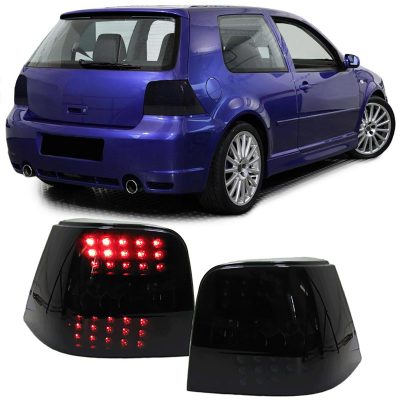 Fanali Posteriori LED Neri Fumè per Volkswagen Golf 4 Berlina 1997-2003