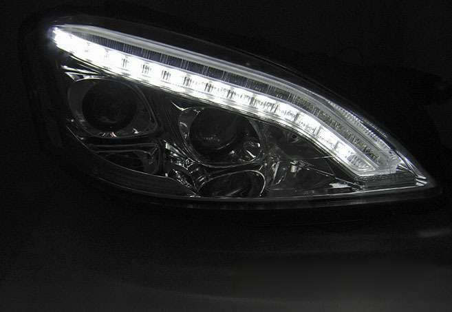 Xenon Fari Daylight Nero per Mercedes W221 (2005-2009)