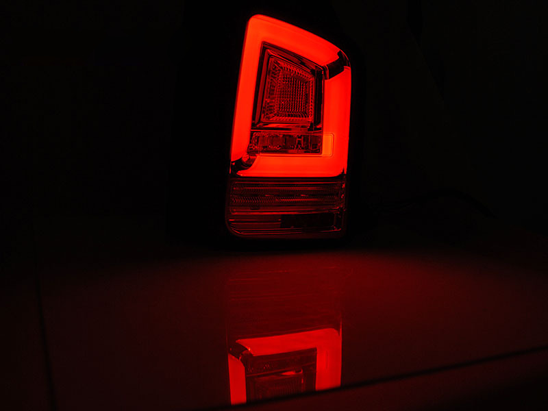 LED Bar Fanali Posteriori Fumé Sequenziali per Volkswagen T6 (2015-2019)