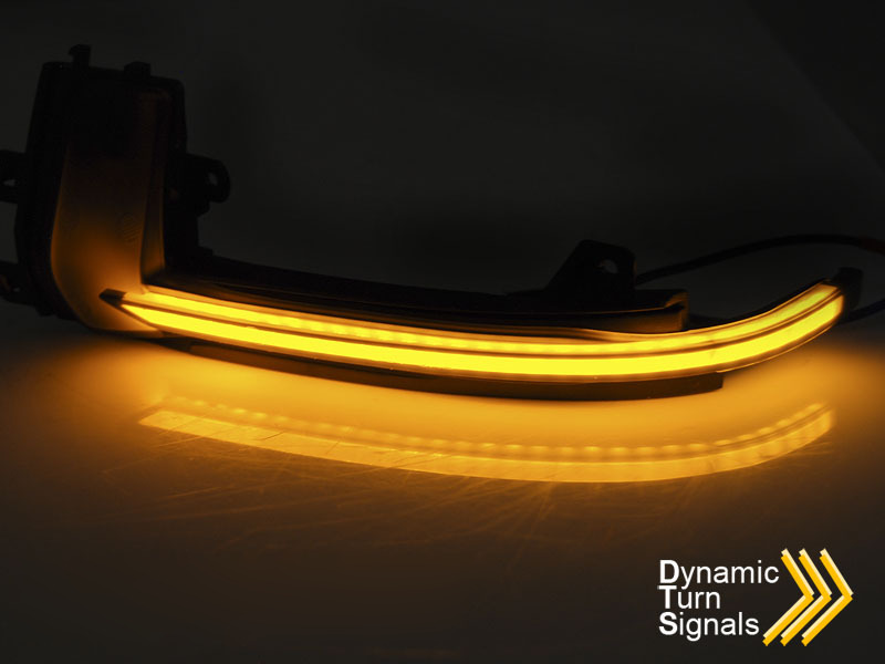 Laterale Direction Nello Specchio Fumè LED Sequenziale per Audi A3 10-12