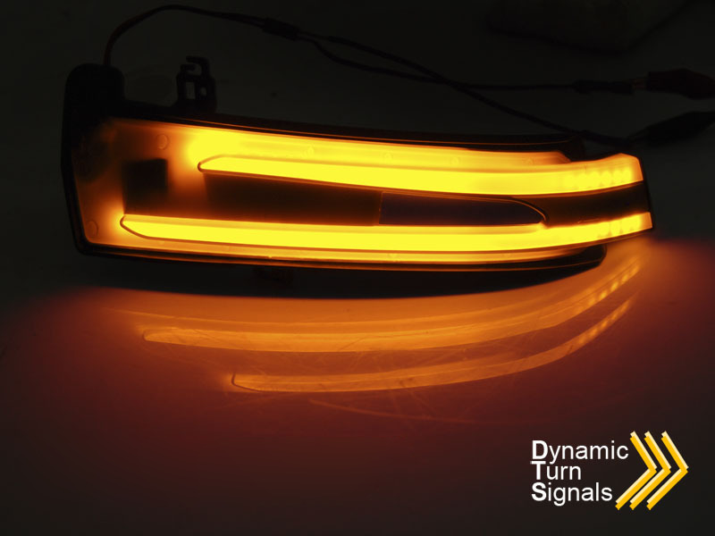 Laterale Direction Nello Specchio Fumè LED Sequenziale per Mercedes W204