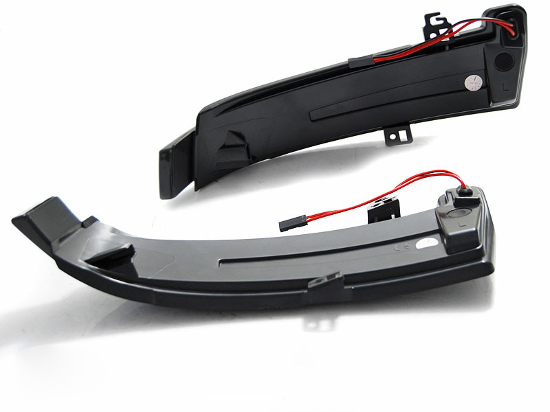 Laterale Direction Nello Specchio Fumè LED Sequenziale per Mercedes W204