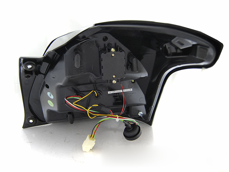 Suzuki Swift Vi 17-23 Rosso Fumé LED Sequenziali per Auto Tuning Accessori