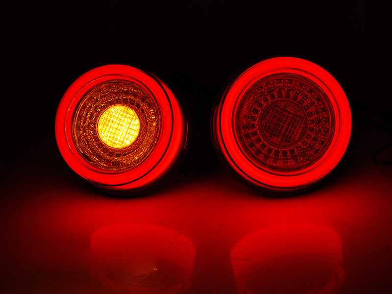 LED Tailights Rosso Bianco per Ferrari F355 F360 (universale)