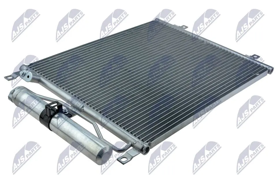 Condensatore Climatizzatore con Filtro Nissan Micra K12 02- e Note E11 06- 1.5