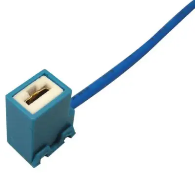 Connettore ceramico angolato