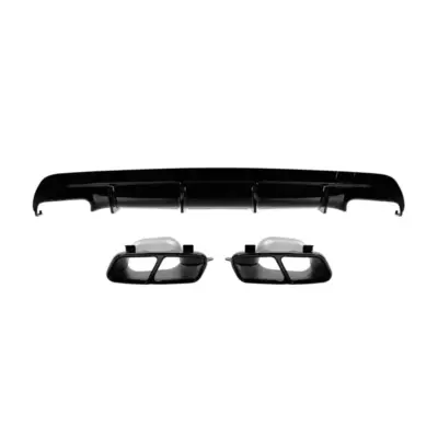 Diffusore Posteriore con Punte Nere per Mercedes CLA C117 2016-2018