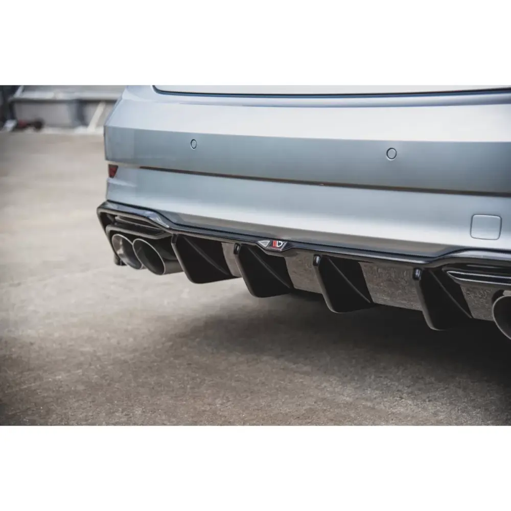 Diffusore Posteriore Nero per Audi A3 8V Berlina 2016-2020