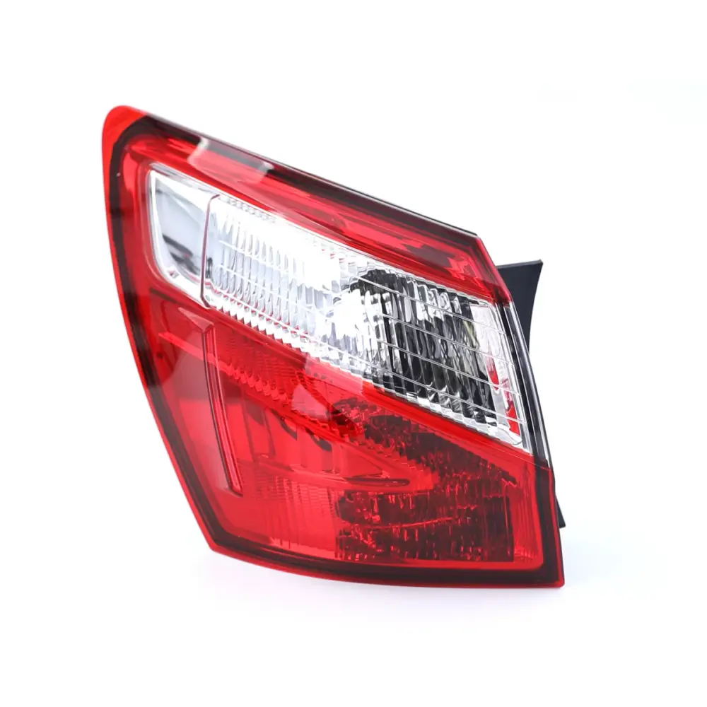 Fanale Posteriore Esterno Sinistro per Nissan Qashqai J10 10-13