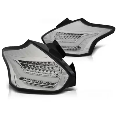 Fanale Posteriore LED Cromato Sequenziale per Ford Focus 3 15-18 Berlina 5 Porte