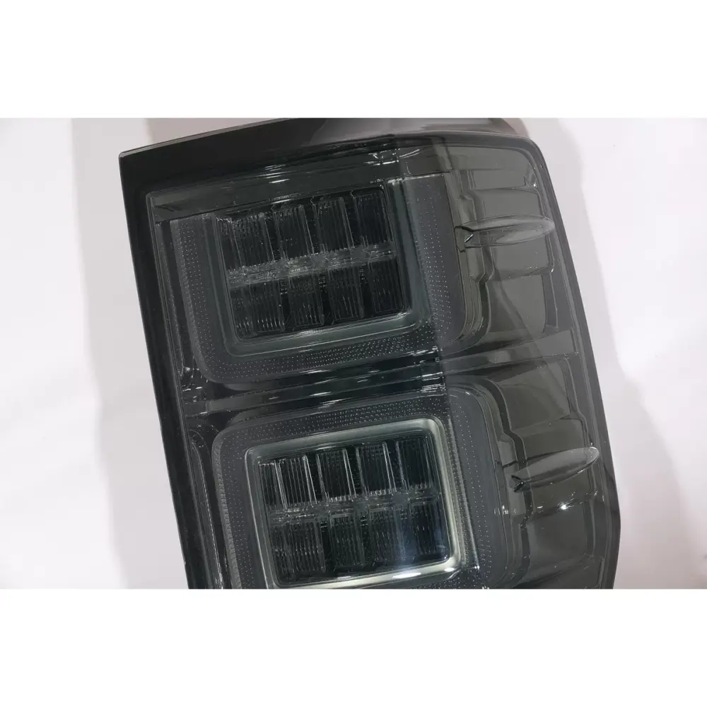 Fanali Posteriori LED con Frecce Dinamiche Fumé per Ford Ranger 2012-2018