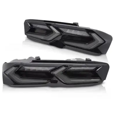 Fanali Posteriori LED con Frecce Dinamiche Nero per Chevrolet Camaro 2019-2023
