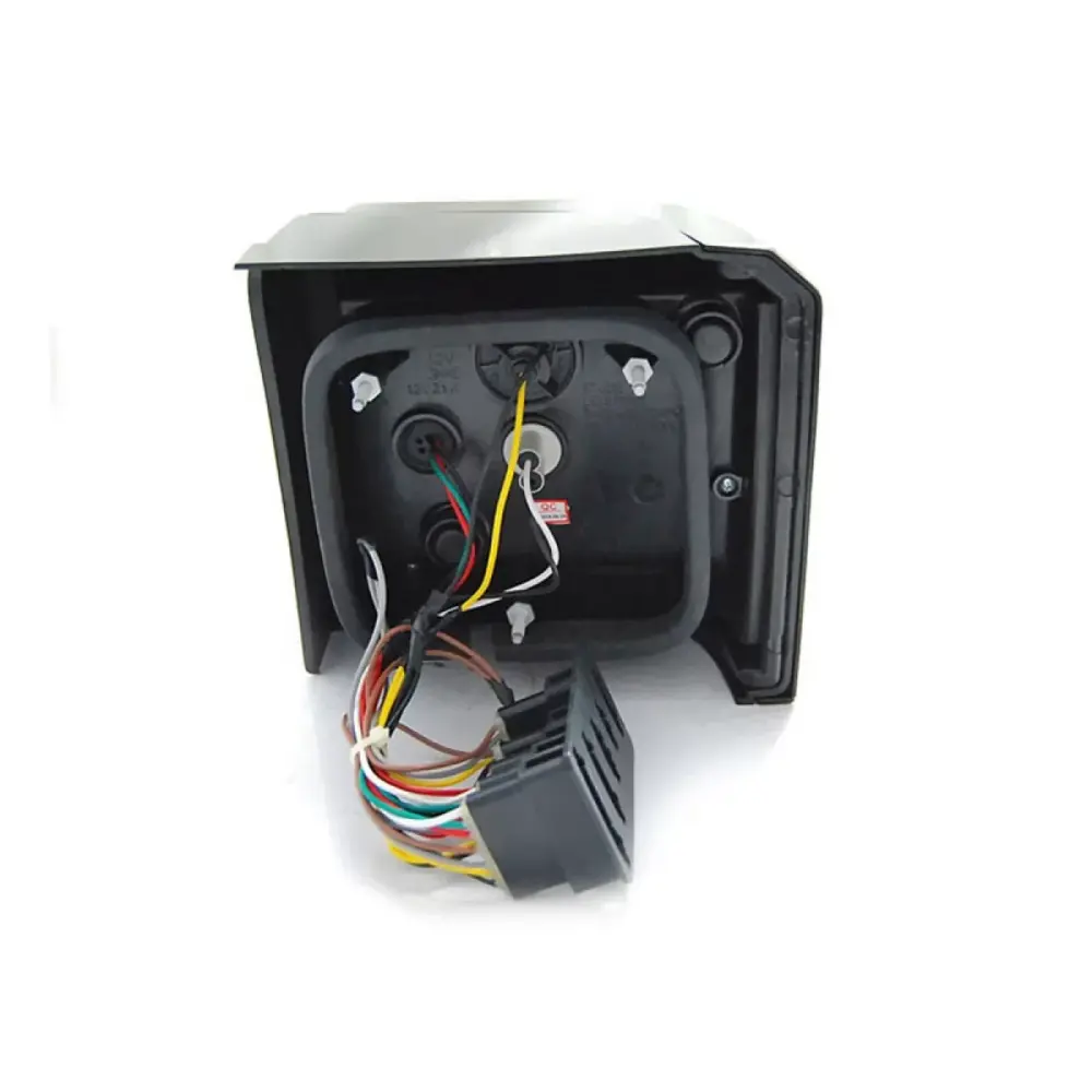 Fanali Posteriori LED Fumé Sinistro e Destro per Volkswagen Transporter T4