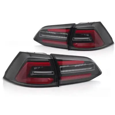 Fanali Posteriori LED Neri con Sequenza Rossa per VW Golf 7 13-17 Sw