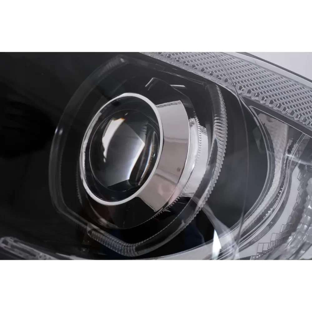 Fari Angel Eyes Neri Anteriori per BMW Serie 3 E90 E91 2005-2011