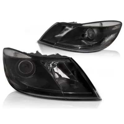 Fari Anteriori Neri per Skoda Octavia 09-12