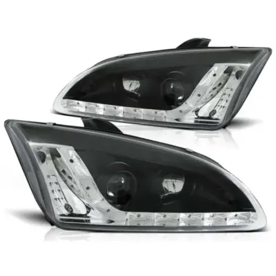 Fari Tuning con Luci LED Anteriori Sinistro e Destro per Ford Focus MK2