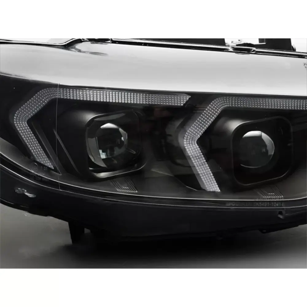 Fari Xenon Anteriore Dx e Sx con Base Nera per BMW Serie 4 F32 2013-2017