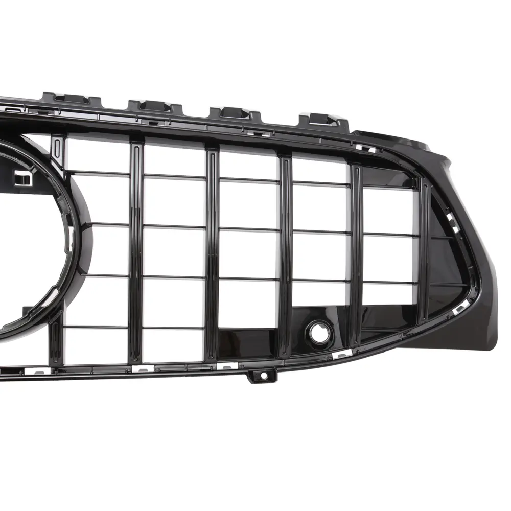 Griglia Anteriore Nera Lucida Panamericana per Mercedes CLA C118 X118