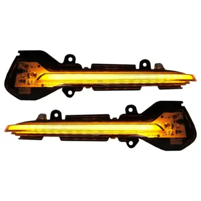 Indicatori LED Dinamici Specchietto Nero per Seat Leon 5F 2012- Ibiza Arona Kj