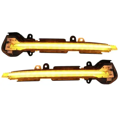 Indicatori Specchietto LED Dinamici Anteriori Bianchi per Seat Leon 5F 2012+