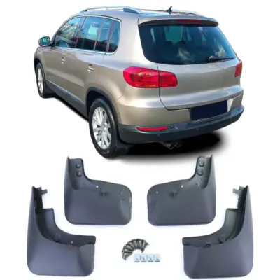 Paraspruzzi Anteriori e Posteriori Neri per Volkswagen Tiguan 1 5N 07-18