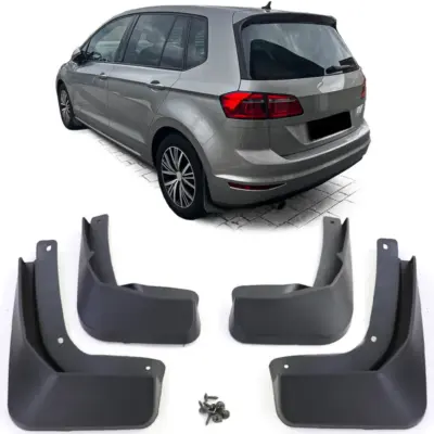 Paraspruzzi Set Anteriore e Posteriore Nero per Volkswagen Golf Sportsvan