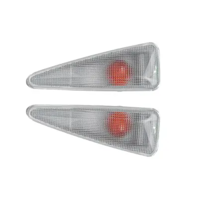 Set Indicatori Parafango Destro e Sinistro per Dacia Logan Sandero 1