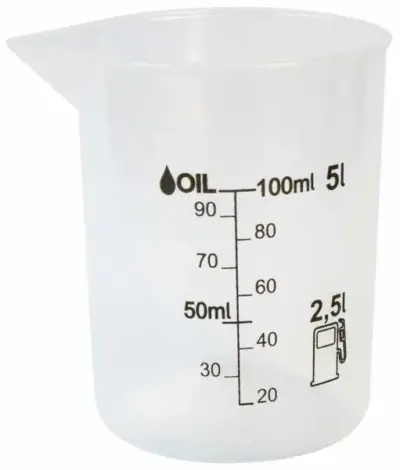 Versatore olio graduato in plastica capacità 120 ml con beccuccio dosatore