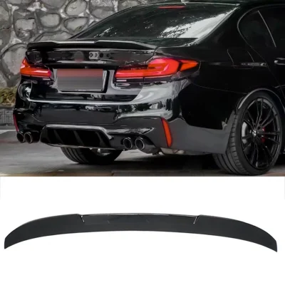 Spoiler posteriore stile sportivo per BMW Serie 5 G30 berlina. Nero Lucido